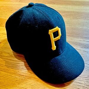 Pittsburgh Pirates New Era 59Fifty cap | EUC